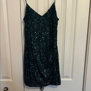 Elegant Green Sequin Dress